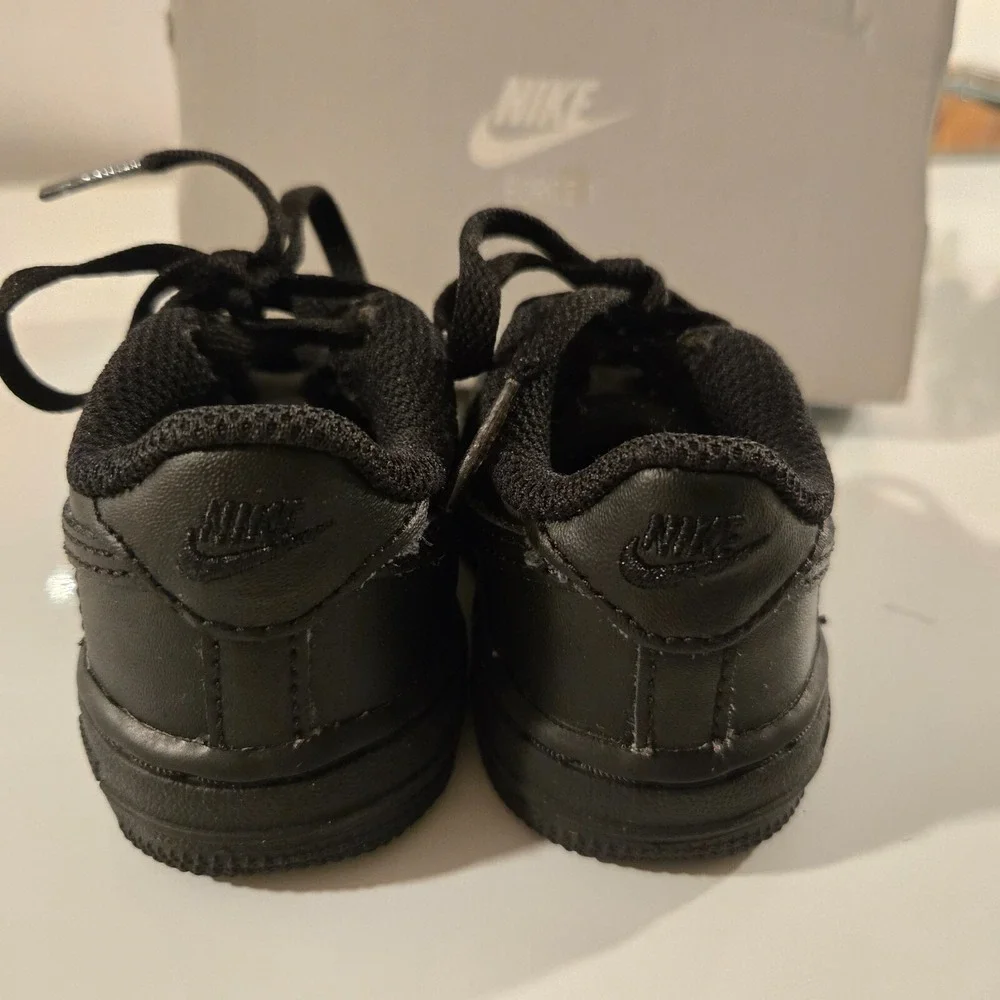 Nike item has